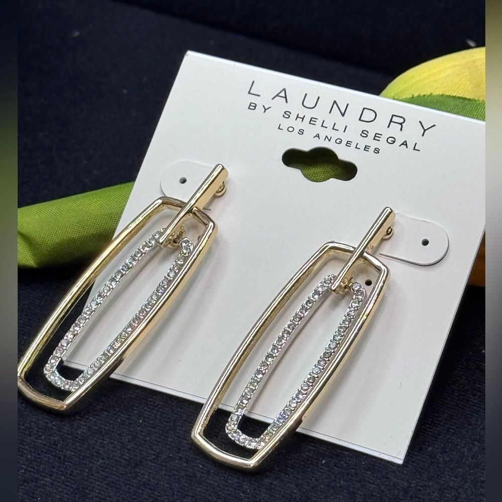 NWT Laundry by Shelli Segal Gold Crystal Statement Drop Earrings 2"